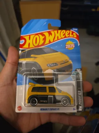 Hot Wheels Renault Espace F1 2025