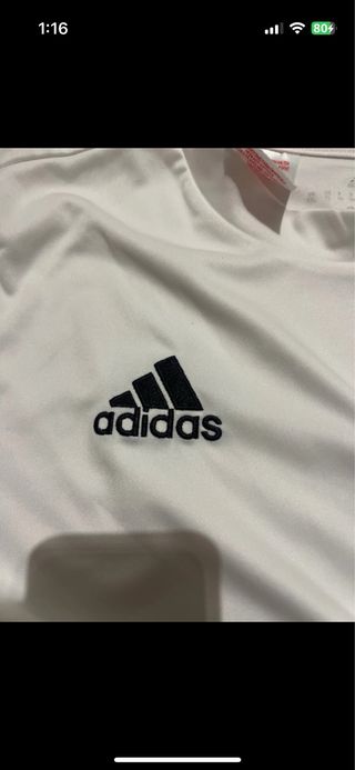 Camiseta Adidas blanca transpirable