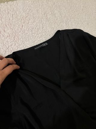 Blusa Stradivarius Negra Manga Larga
