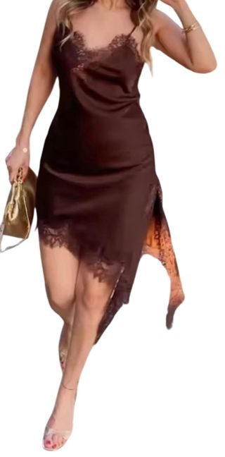 Vestido satinado lencero marrón chocolate  encaje