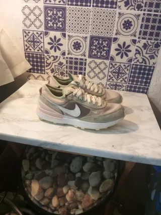 Deportivos Nike Talla 35 Gris/Rosa