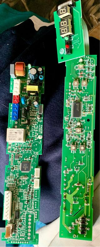 Reparación de placa electrónica de Frigorífico