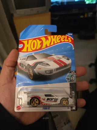Hot Wheels Ford GT Blanco/Rojo