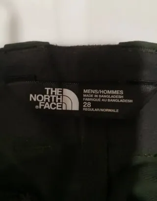 Pantalón The North Face verde
