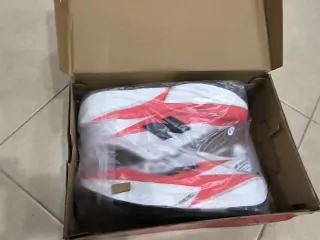 Sapatilhas New Balance Fuelcell Rebel v5
