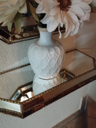 Espejo Veneciano y Consola Dorada