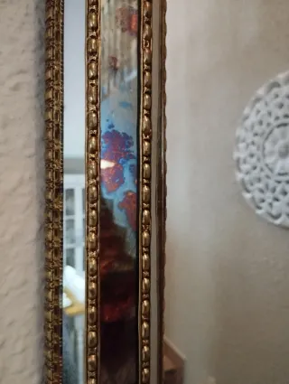 Espejo Veneciano y Consola Dorada