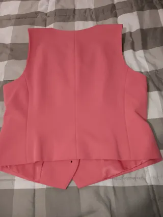 Chaleco rosa elegante