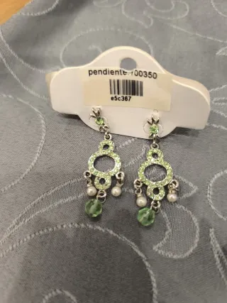 Pendientes bisutería plateados y rosas