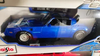 Coche a escala Pontiac Firebird Trans Am