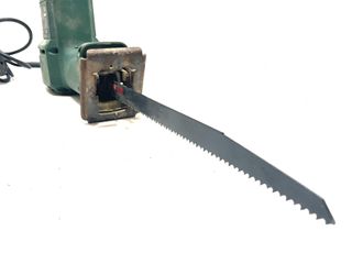 sierra sable bosch pfz 550e