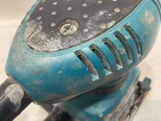 lijadora banda makita bo4555