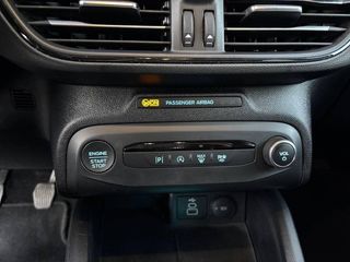 Ford Focus 1.0 Ecoboost MHEV 92kW ST-Line