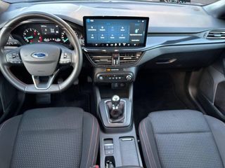 Ford Focus 1.0 Ecoboost MHEV 92kW ST-Line