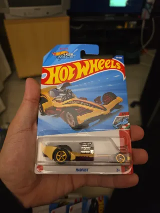Hot Wheels Madfast