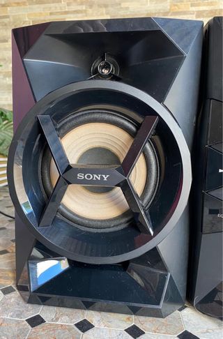 Equipo de música Sony MHC-EC610IP