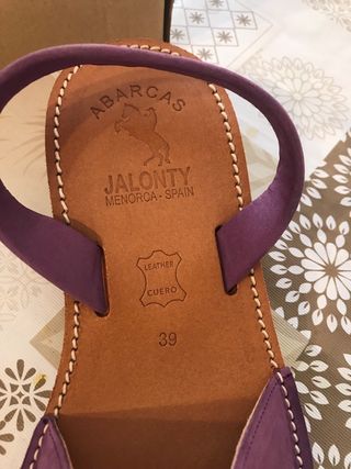 Sandalias Jalonty Púrpura Talla 39