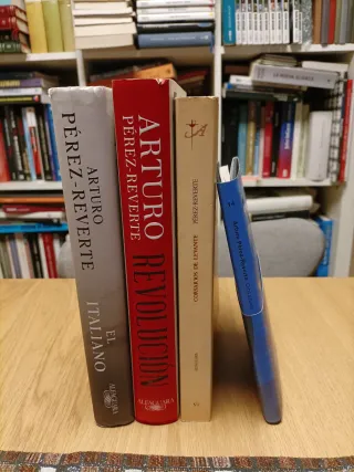 2 Libros 1 ED, Arturo Pérez Reverte