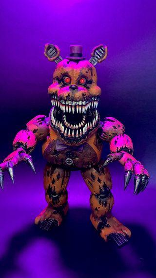 Figura Five Nights Freddy Impresa y pintada a mano
