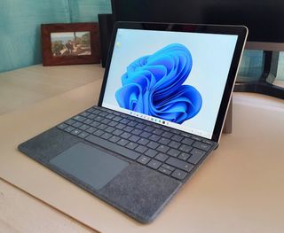 Portátil Microsoft Surface Go 3 10.5" i3 10a
