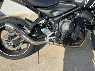 Triumph Trident 660 Negra "Recogida en Barcelona"