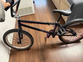 Bicicleta BMX Sabbath Negra por esta semana