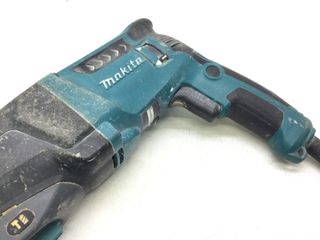 martillo electrico makita hr2600