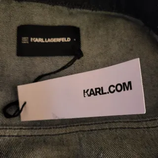 Cazadora vaquera Karl Lagerfeld con pedrería