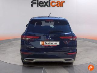 Mitsubishi Outlander 200 MPI Kaiteki CVT 4WD 7 Plazas