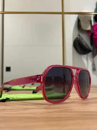 Gafas de sol cuadradas, Polaroid rosas