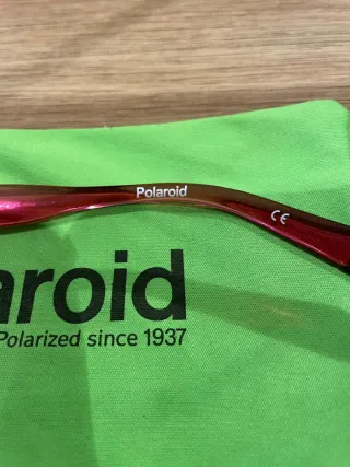 Gafas de sol cuadradas, Polaroid rosas