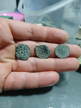 Monedas antiguas decoradas