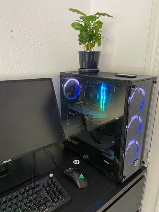 PC Gaming Completo + Monitor y Periféricos