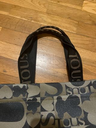 Bolso Tous Negro y Dorado