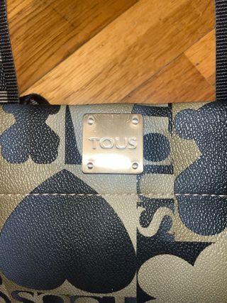 Bolso Tous Negro y Dorado
