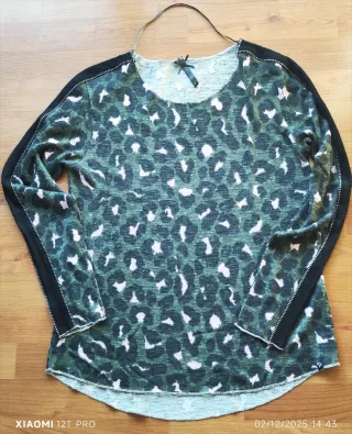 Jersey fino estampado leopardo mujer