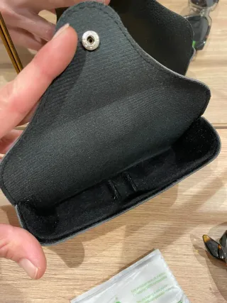 Gafas de sol rectangular, Bads