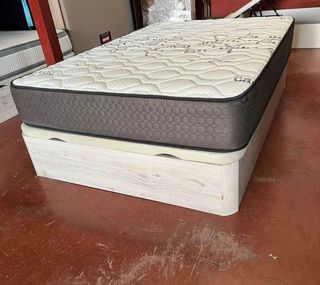 Canapés y colchones NUEVOS