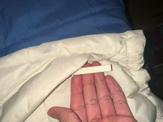 Abrigo Beige con Cremallera Negra