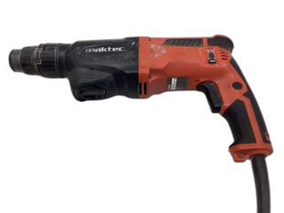 taladro electrico maktec mt870