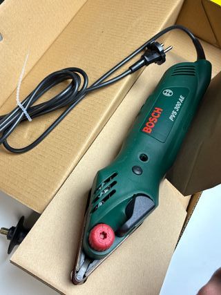 Lijadora Banda Bosch PVS 300 AE