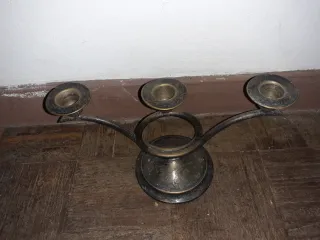 Candelabro de metal para 3 velas 15cm alto ver