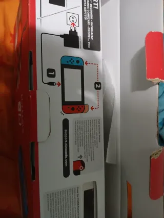 Nintendo Switch + funda + caja OFERTA