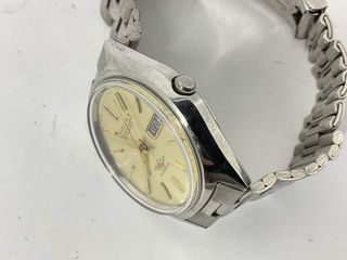 otros relojes citizen esfera amarilla a rayas