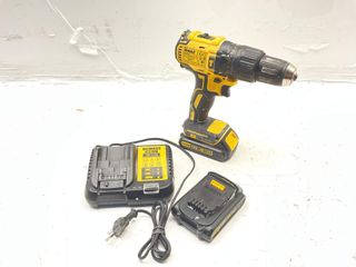 taladro a bateria dewalt dcd778