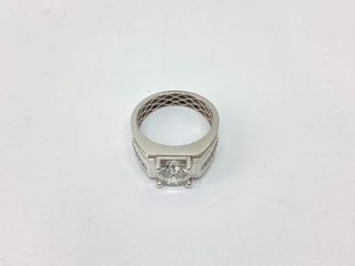 sello oro 18k con diamante de laboratorio