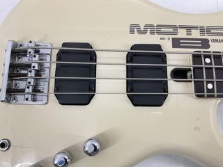 bajo electrico yamaha motion mb iii b