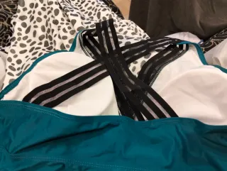 Lote sujetador bikini y camiseta Tribord