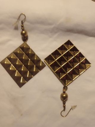 Pendientes grandes diseño Piramidal tridimensional