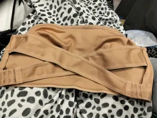 Lote Ropa Interior Negra y Plateada Roja Beig